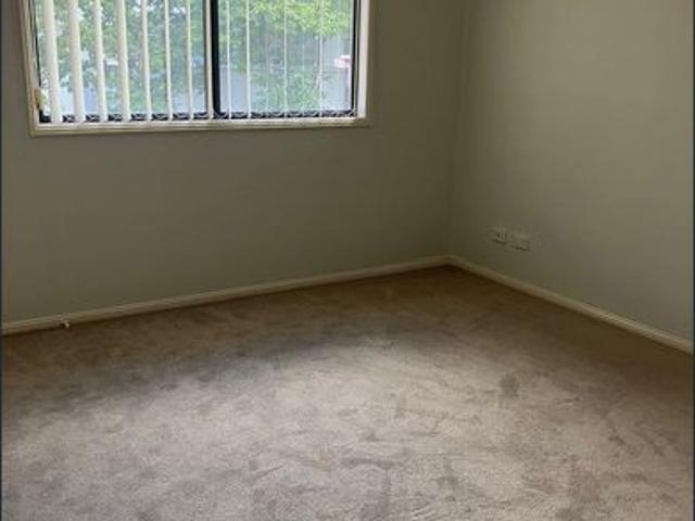 Townhouse for rent in Toombul, Queensland