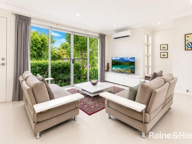 Townhouse for rent in Sydney, New South Wales