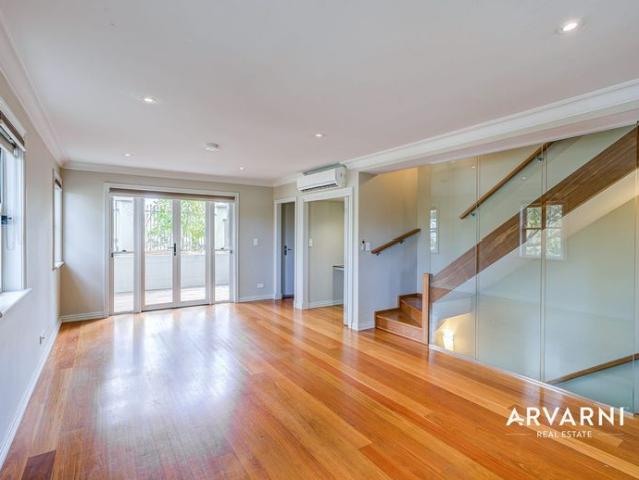 Apartment for rent in St Lucia, Greater Brisbane