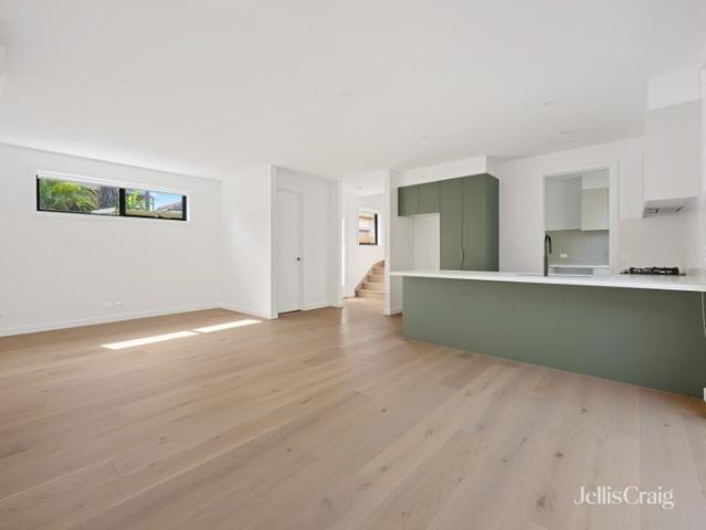 Townhouse for rent in Preston, Melbourne
