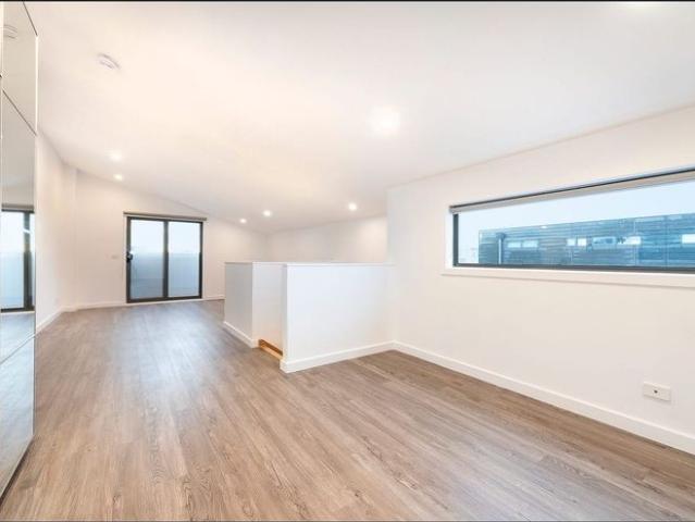 Townhouse for rent in Camerons Creek, Victoria
