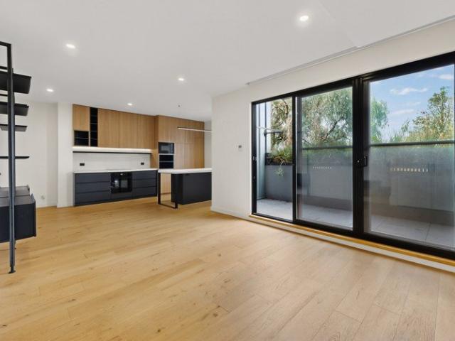 Townhouse for rent in Brunswick, Melbourne