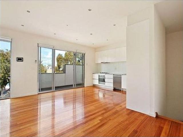 Townhouse for rent in Camerons Creek, Victoria