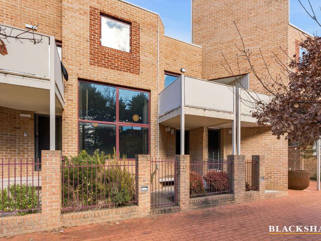 House for rent in Woden, Australian Capital Territory