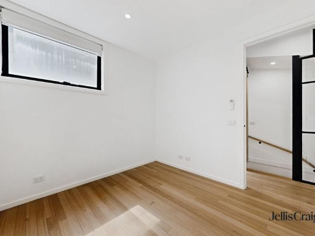 Townhouse for rent in Port Melbourne, Melbourne