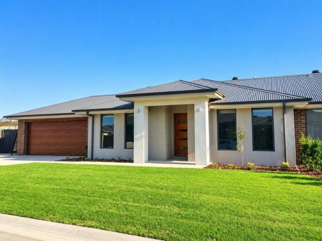 Townhouse for rent in Albury, New South Wales