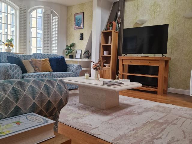 Apartment for rent in City Centre, Falcon Lodge