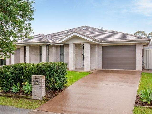 Duplex for sale in Ambergate, New South Wales