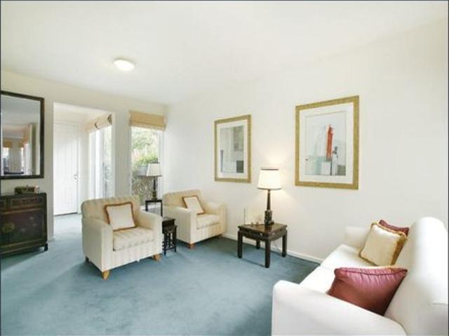 Townhouse for rent in Camerons Creek, Victoria