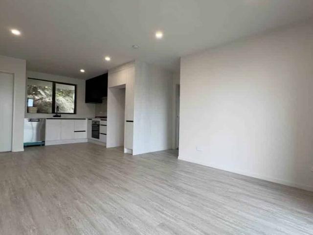 House for rent in Three Kings, Oroua County