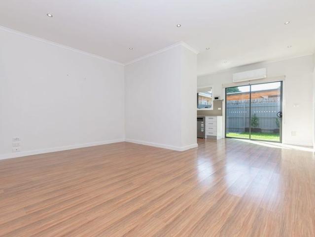 Townhouse for rent in Camerons Creek, Victoria