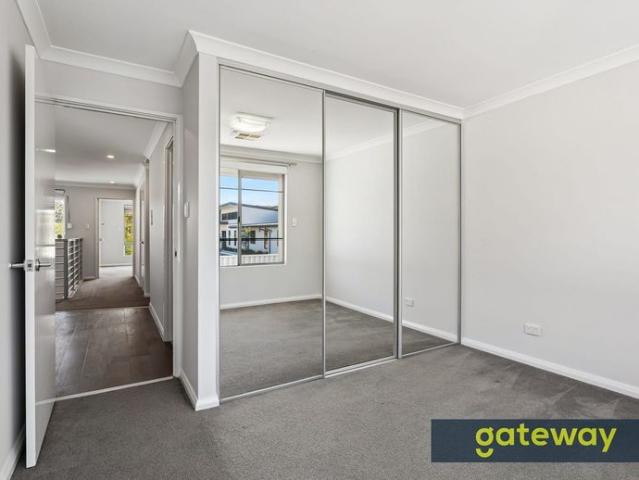 Townhouse for rent in Forrestfield, Western Australia