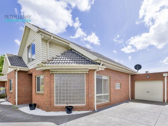 Townhouse for rent in Camerons Creek, Victoria