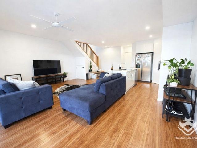 Townhouse for rent in Kings Creek, Queensland