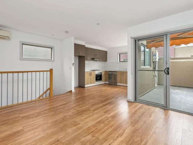 Townhouse for rent in Camerons Creek, Victoria
