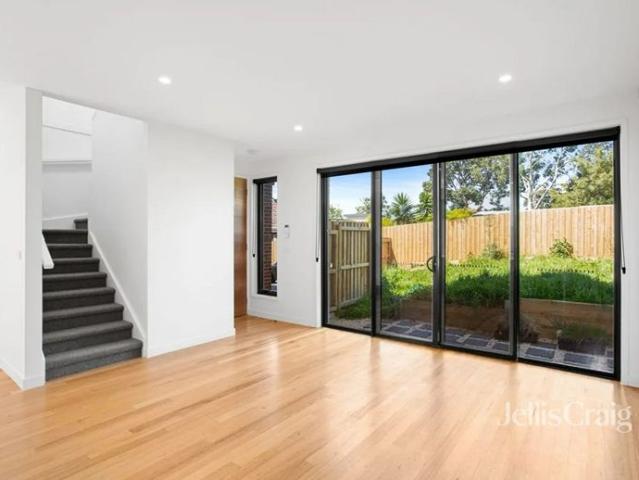 Townhouse for rent in Camerons Creek, Victoria