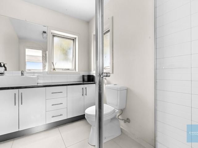 Townhouse for sale in Camerons Creek, Victoria