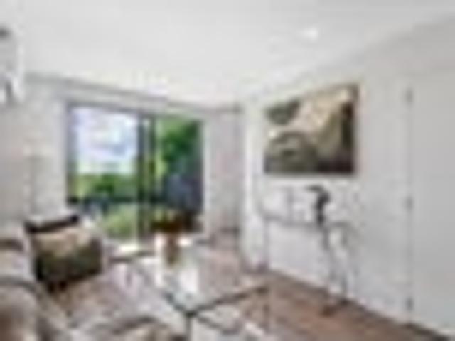 House for sale in Wairau Valley