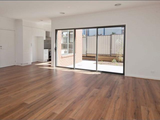 Townhouse for rent in Camerons Creek, Victoria