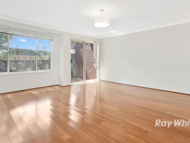 Townhouse for rent in Sydney, New South Wales