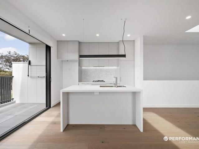 Townhouse for rent in Camerons Creek, Victoria