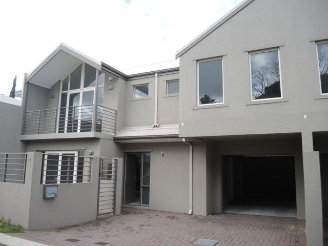 Townhouse for rent in Stirling, Western Australia