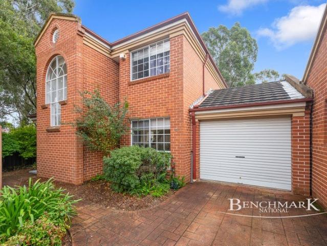 Townhouse for sale in Sydney, New South Wales