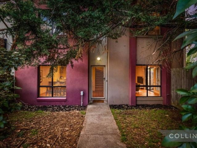 Townhouse for sale in Camerons Creek, Victoria