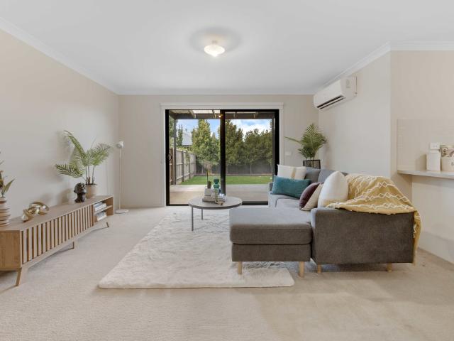 Townhouse for sale in Camerons Creek, Victoria