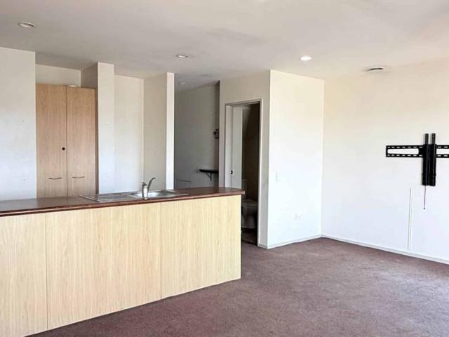 Townhouse for rent in Paremoremo