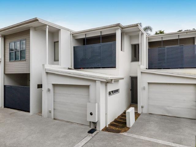 Townhouse for sale in Toombul, Queensland