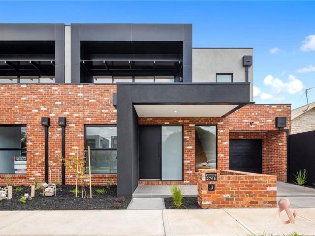 Townhouse for rent in Camerons Creek, Victoria