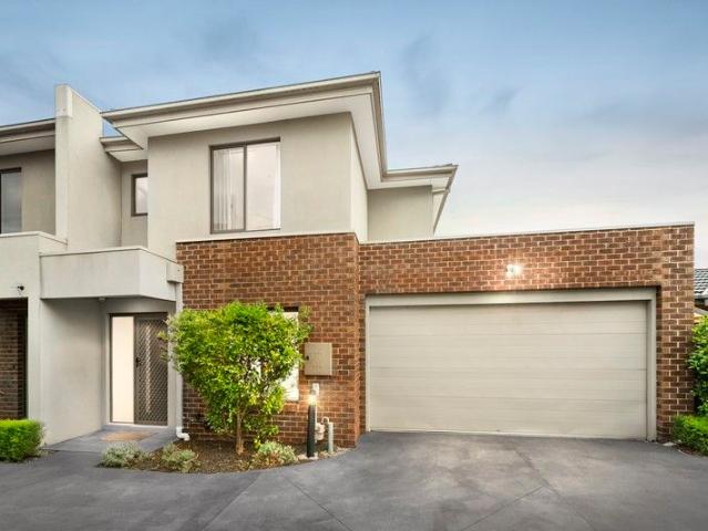 Townhouse for sale in Clayton, Victoria