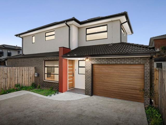 Townhouse for sale in Camerons Creek, Victoria