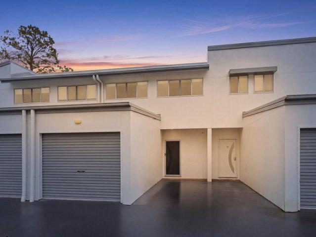 Townhouse for sale in Methul, Queensland