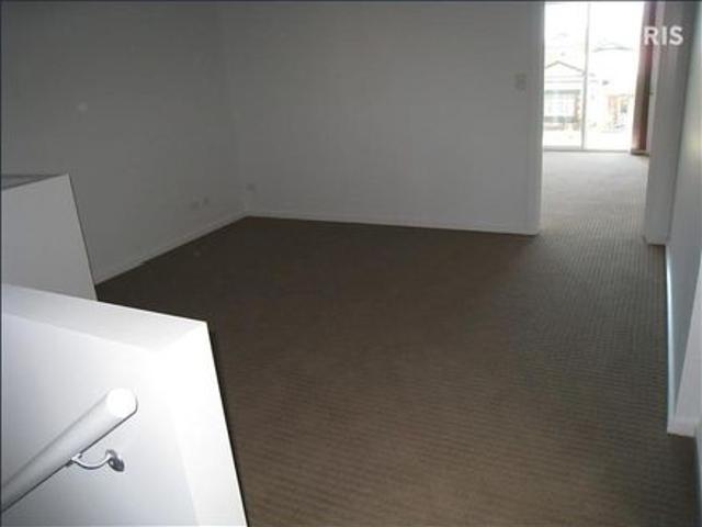 Townhouse for rent in Horseshoe Creek, South Australia