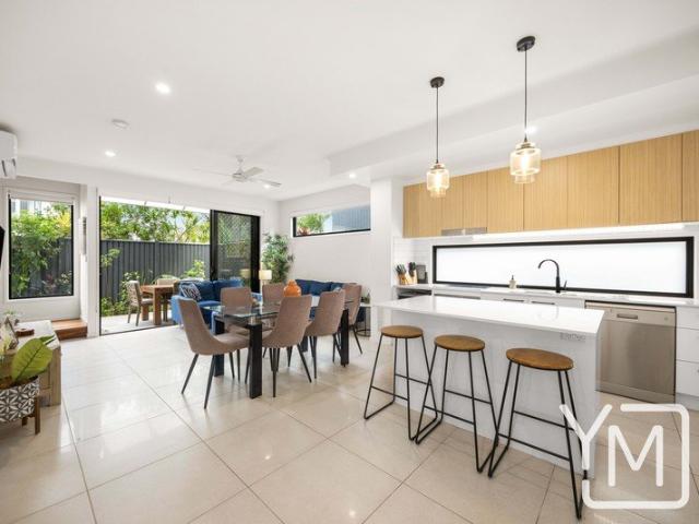 Townhouse for sale in Kings Creek, Queensland