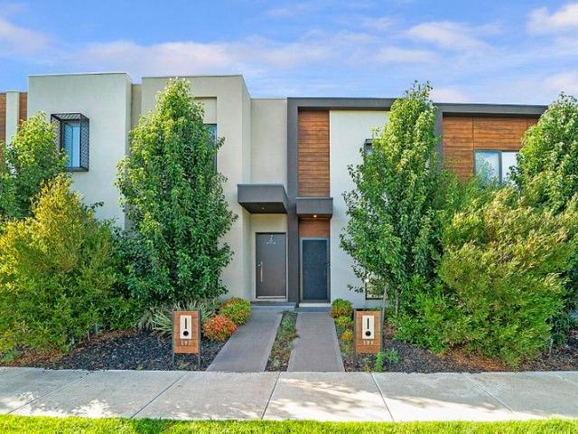 Townhouse for sale in Camerons Creek, Victoria