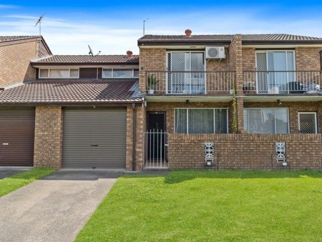 Townhouse for sale in Sydney, New South Wales