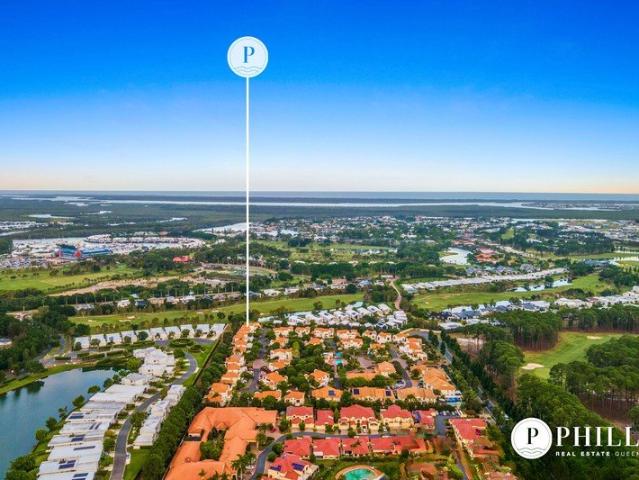 Townhouse for sale in Hope Island, Gold Coast City