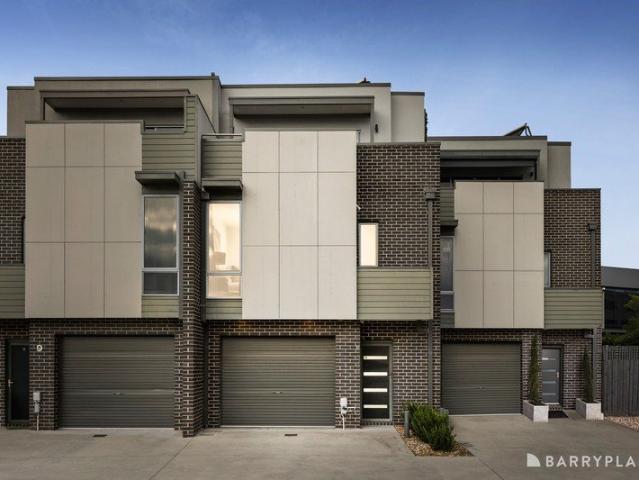 Townhouse for sale in Camerons Creek, Victoria