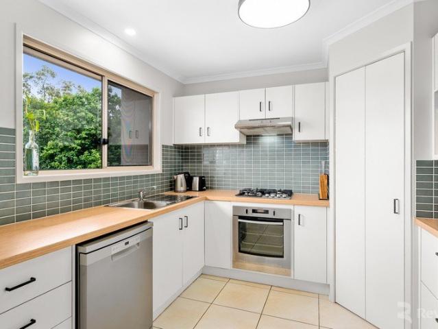 Townhouse for rent in Mount Gravatt East, Greater Brisbane