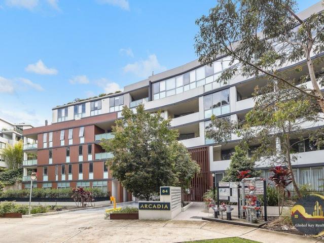 Apartment for sale in Lower North Shore, Sydney