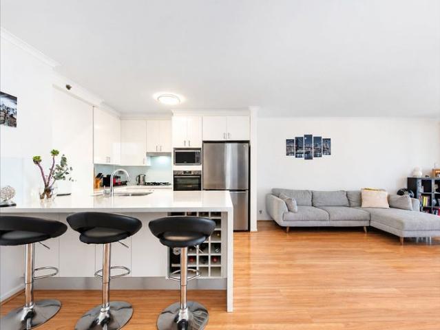 Apartment for rent in Eastern Suburbs, Sydney