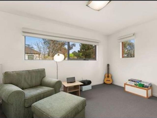 Townhouse for rent in Camerons Creek, Victoria