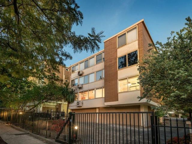 Apartment for rent in South Yarra, Melbourne