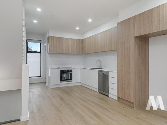 Townhouse for rent in Camerons Creek, Victoria