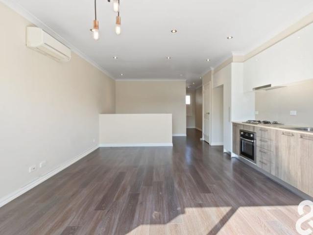 Townhouse for rent in Camerons Creek, Victoria