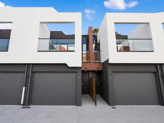 Townhouse for sale in Camerons Creek, Victoria