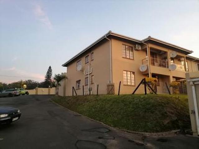 Apartment for sale in Amanzimtoti, Kwazulu-natal